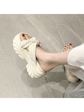 Slippers with Polyurethane Cover Platform Sole and High Heels(2.36-3.15inch)